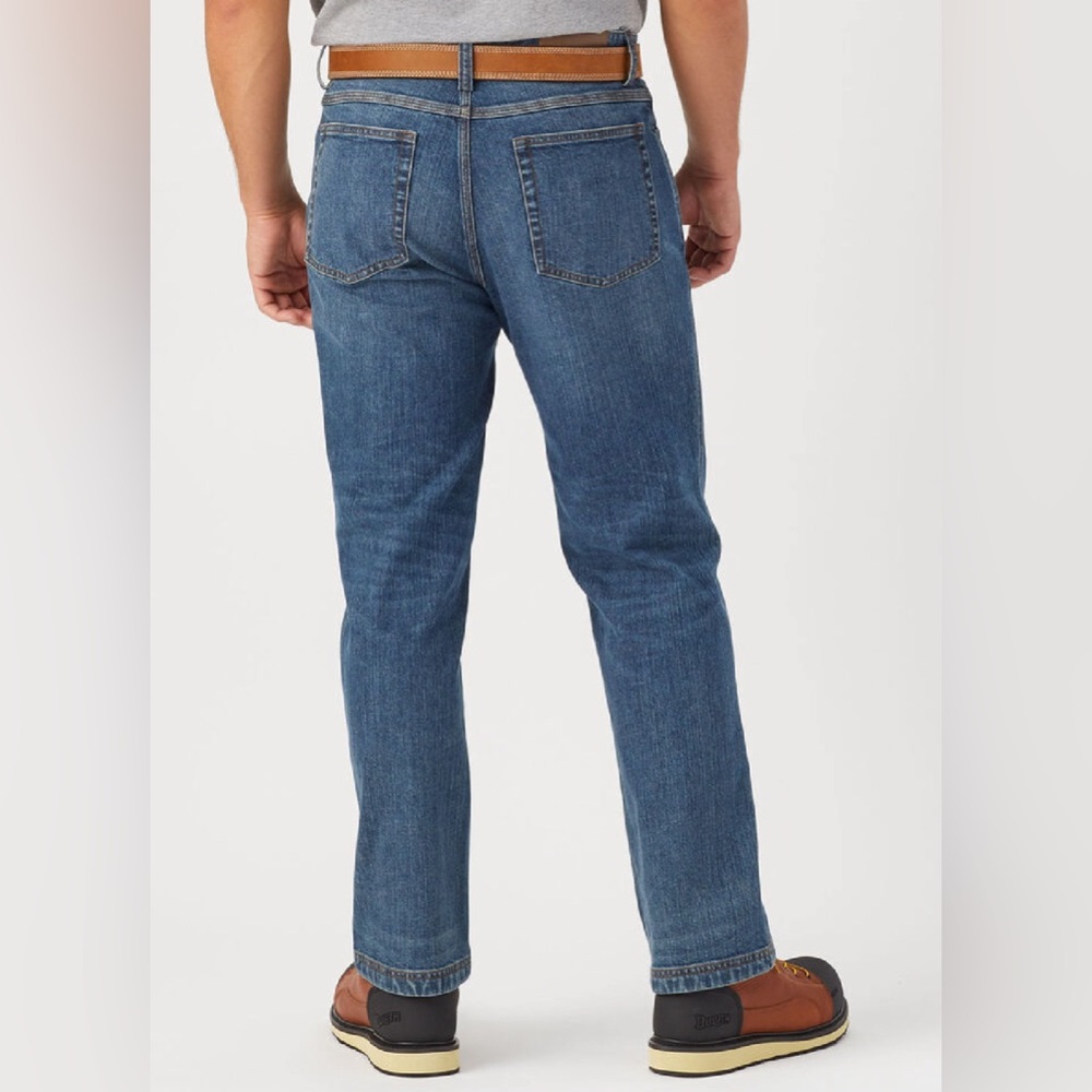 Duluth DuluthFlex Ballroom Relaxed Fit Jeans 46" x 34” - Picture 2 of 13